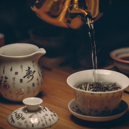 steeping tea
