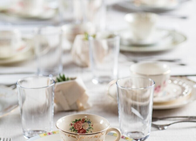 teatableblurred
