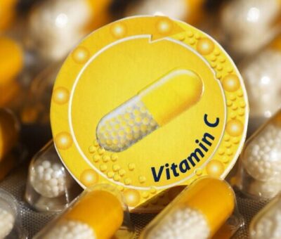 Image of lemon with text Vitamin C